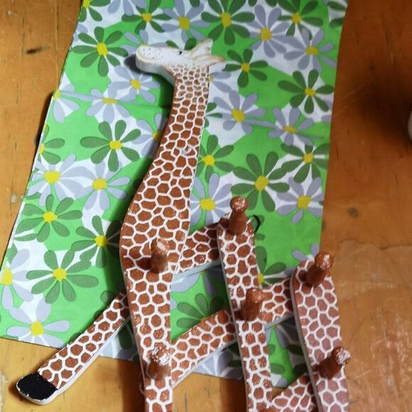 Giraffe According Rack Pegs Kids Bedroom Vintage - Picture 1 of 4